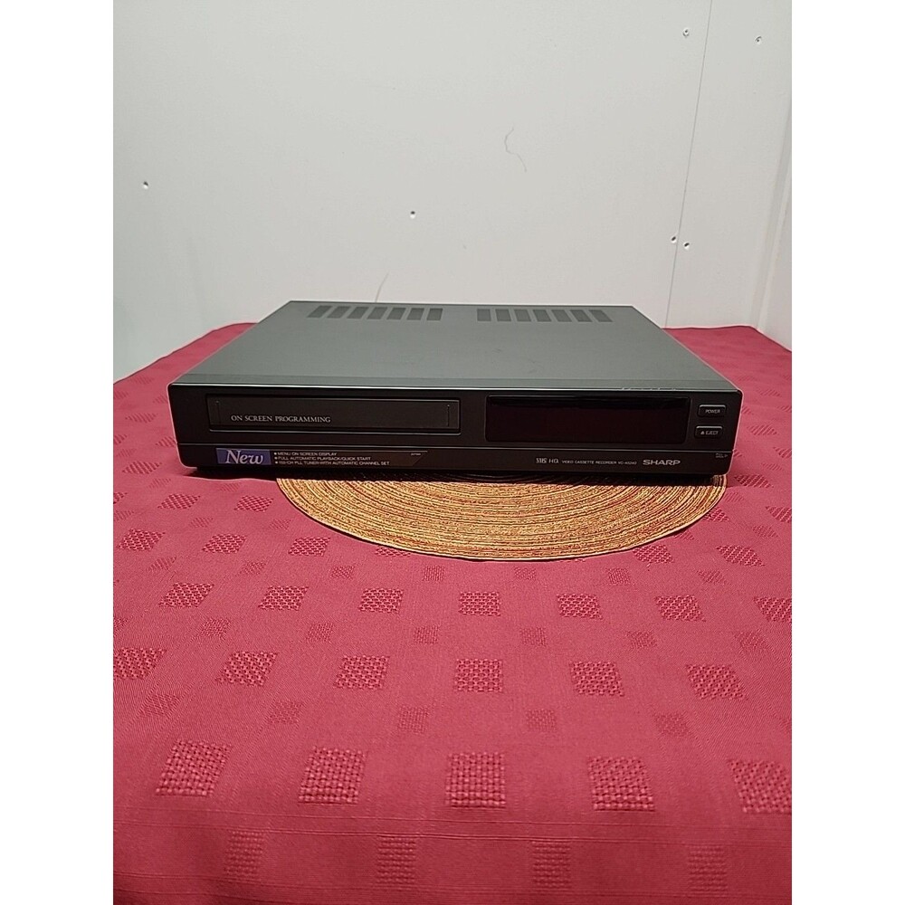 Sharp VCR Model #VC-5240 No Remote Tested Powers On As Is Read Description